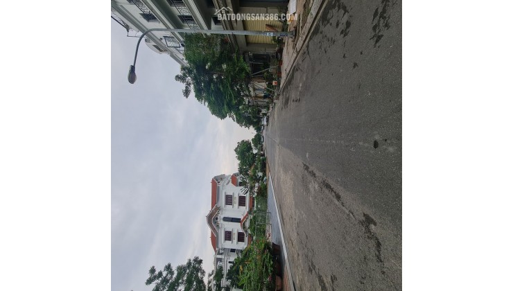 Nhỉnh 5 tỷ có nhà mới 4 tầng full nội thất tại Đông Dư, Gia Lâm, Hà Nội. Lh 0989894845